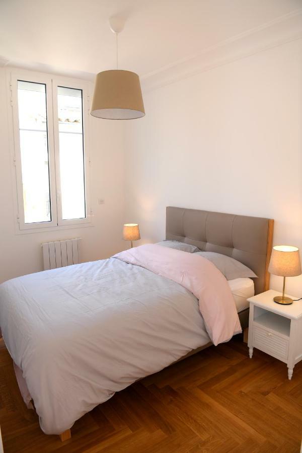 Libourne Hyper Centre A Deux Pas De Saint Emilion Apartment Luaran gambar