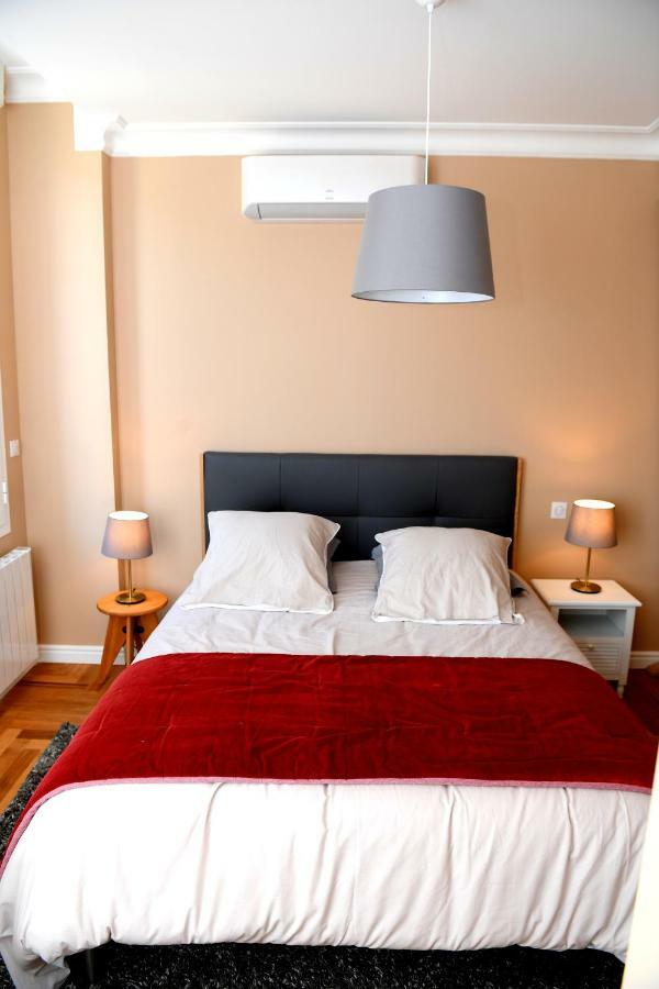 Libourne Hyper Centre A Deux Pas De Saint Emilion Apartment Luaran gambar