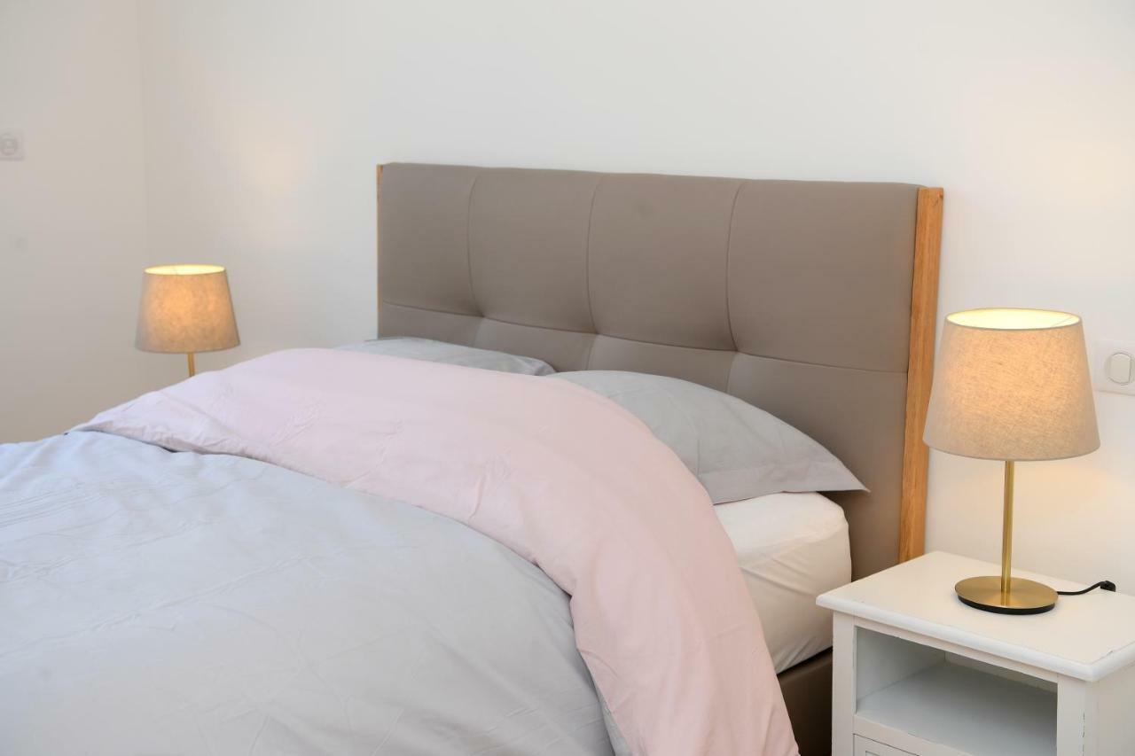Libourne Hyper Centre A Deux Pas De Saint Emilion Apartment Luaran gambar